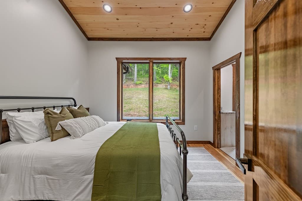 42 Rolling Rapids, Blue Ridge GA 30513 - Photo