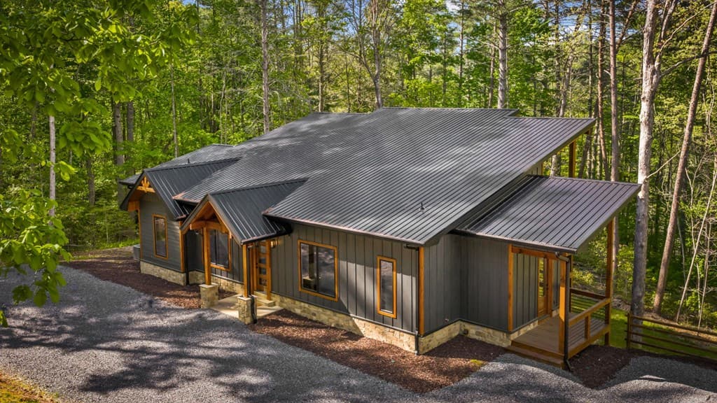 42 Rolling Rapids, Blue Ridge GA 30513 - Photo