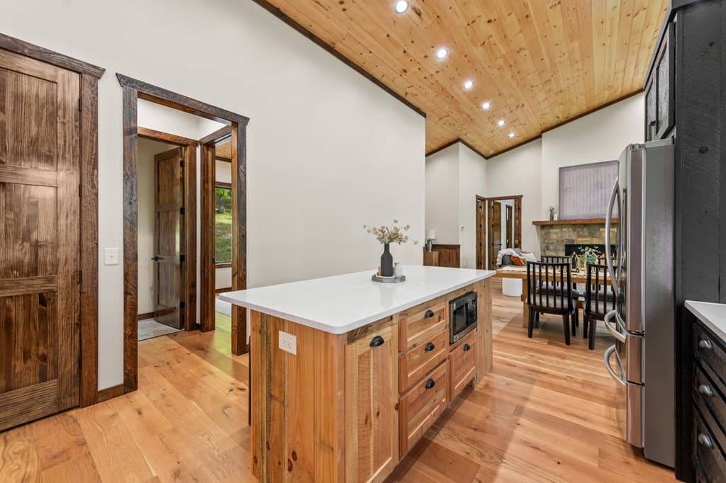 42 Rolling Rapids, Blue Ridge GA 30513 - Photo