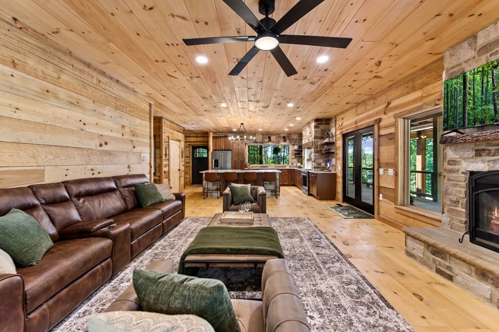 290 Graham Court, Ellijay GA 30540 - Photo
