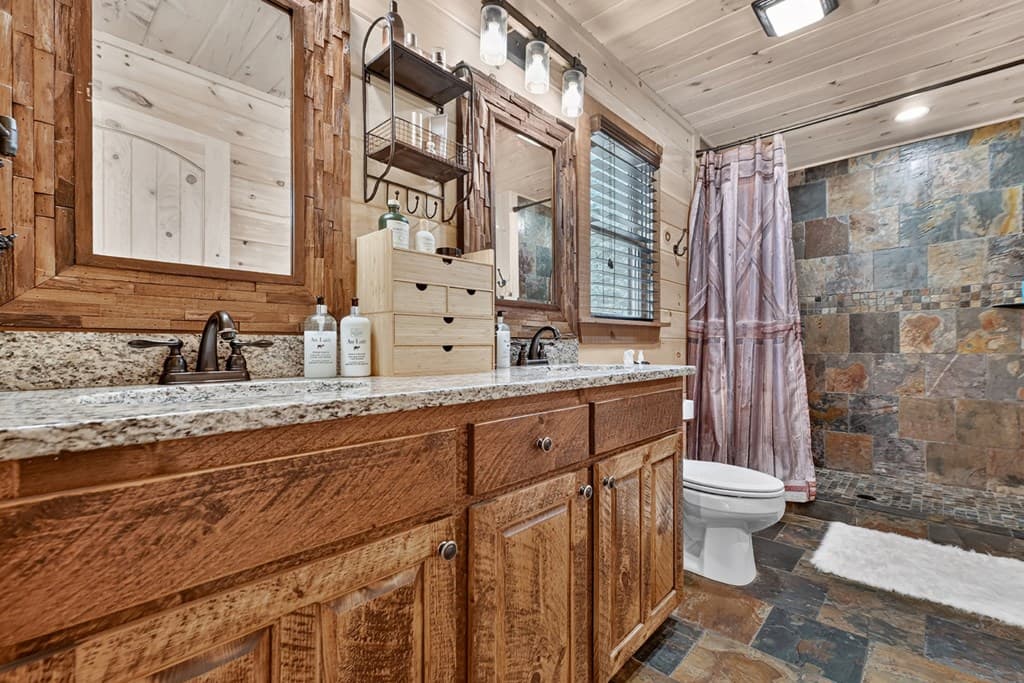 81 Sundance Ridge, Blue Ridge GA 30513 - Photo