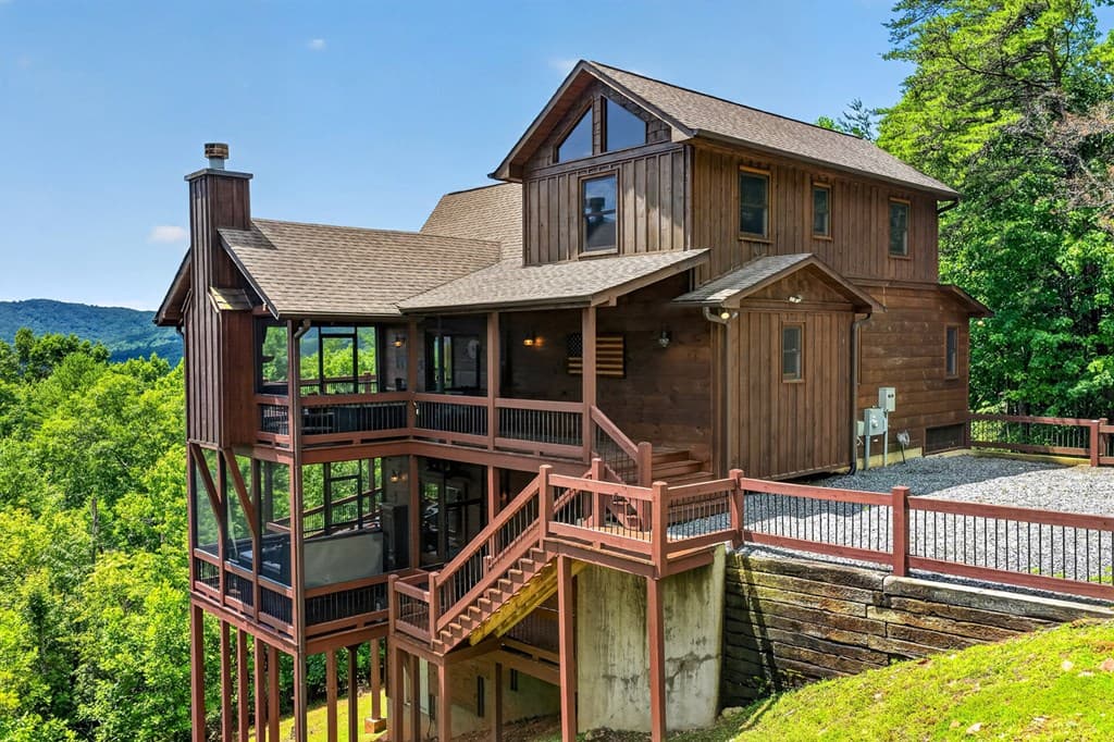 81 Sundance Ridge, Blue Ridge GA 30513 - Photo