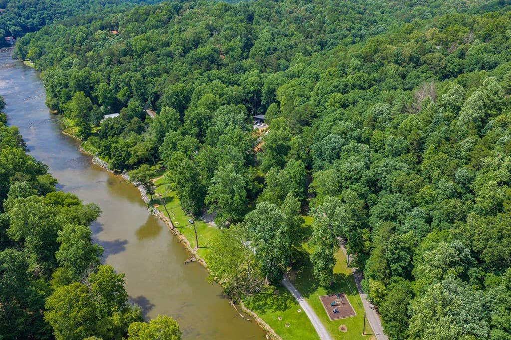 109 Edgewater Drive, Ellijay GA 30540 - Photo
