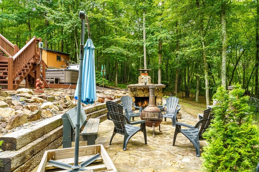 28 Wood Lane, Blue Ridge GA 30513 - Photo
