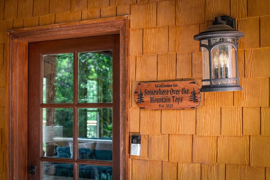 2634 Mountain Tops Road, Blue Ridge GA 30513 - Photo