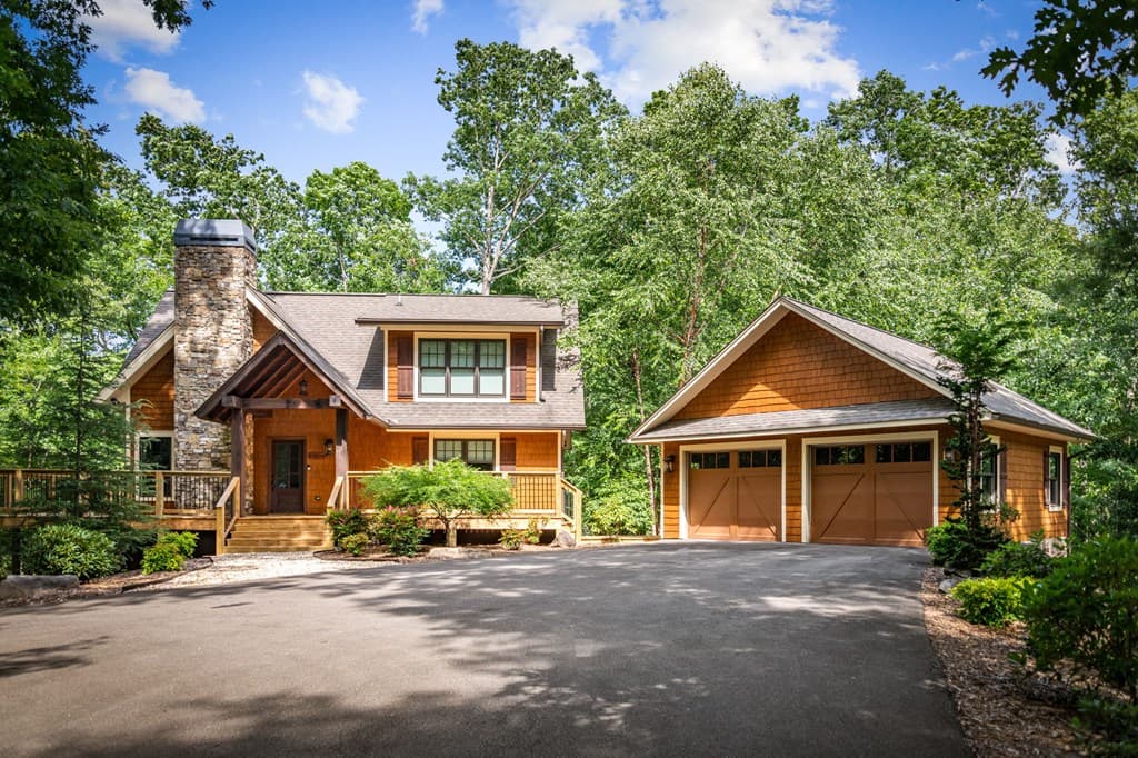 2634 Mountain Tops Road, Blue Ridge GA 30513 - Photo