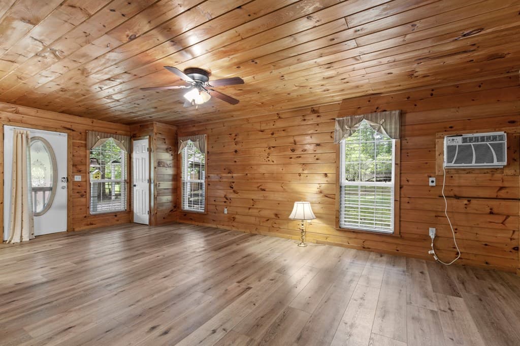 27 Medford Lane, Blairsville GA 30512 - Photo