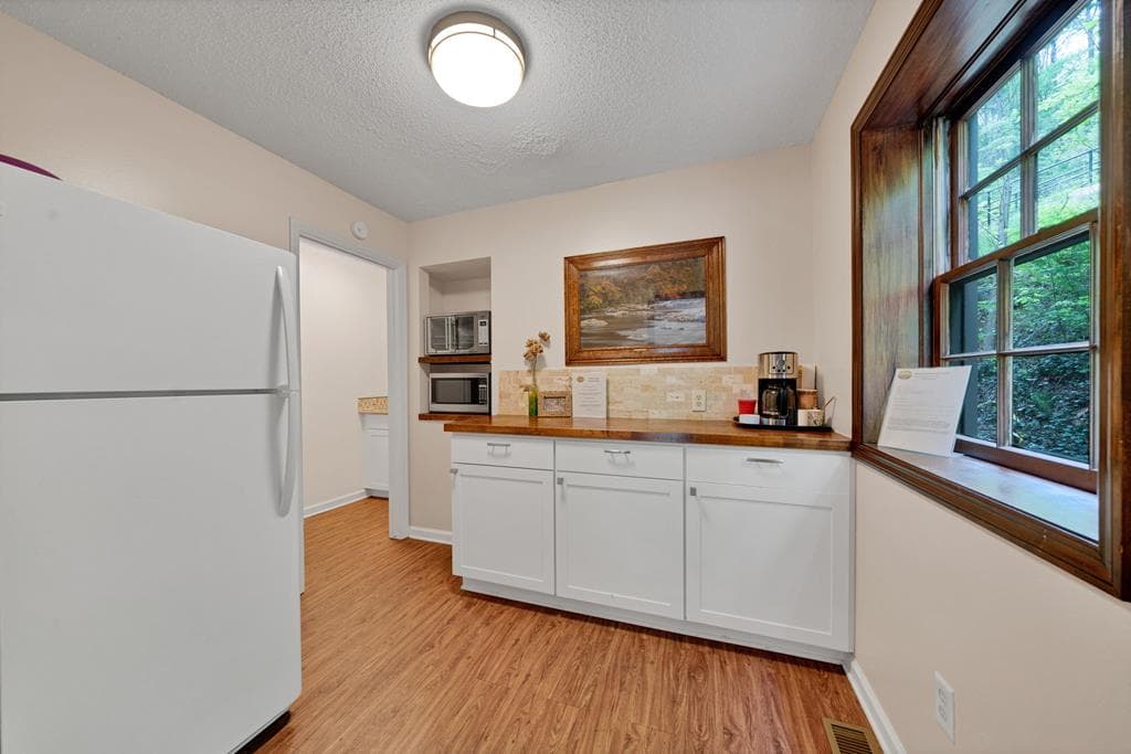 5 W Muller Lane, East Ellijay GA 30540 - Photo