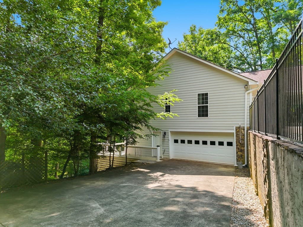 5 W Muller Lane, East Ellijay GA 30540 - Photo