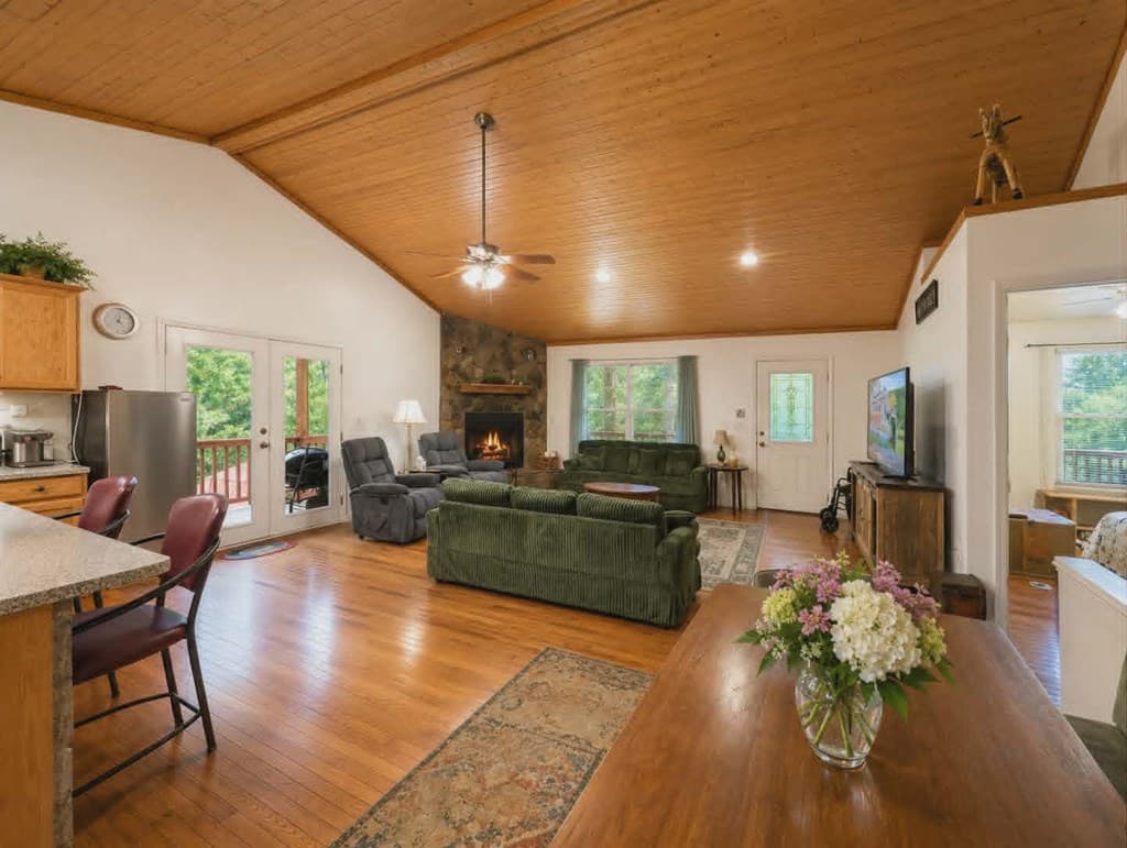 1116 Robertson Circle, Blairsville GA 30512 - Photo
