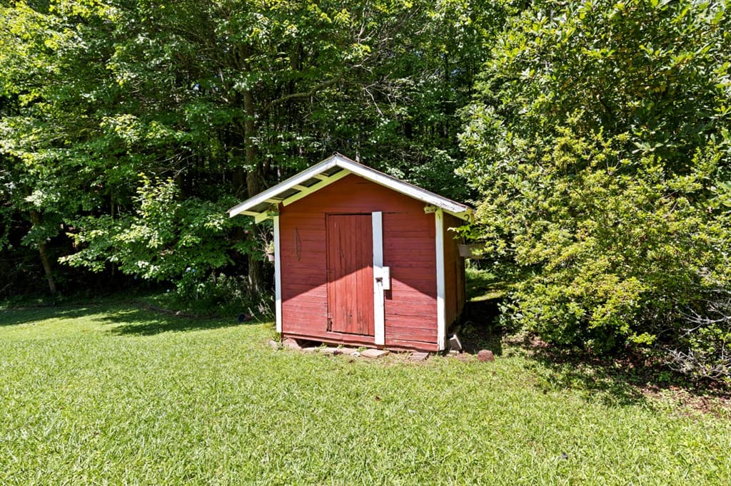 51 Haddock Drive, Blue Ridge GA 30513 - Photo