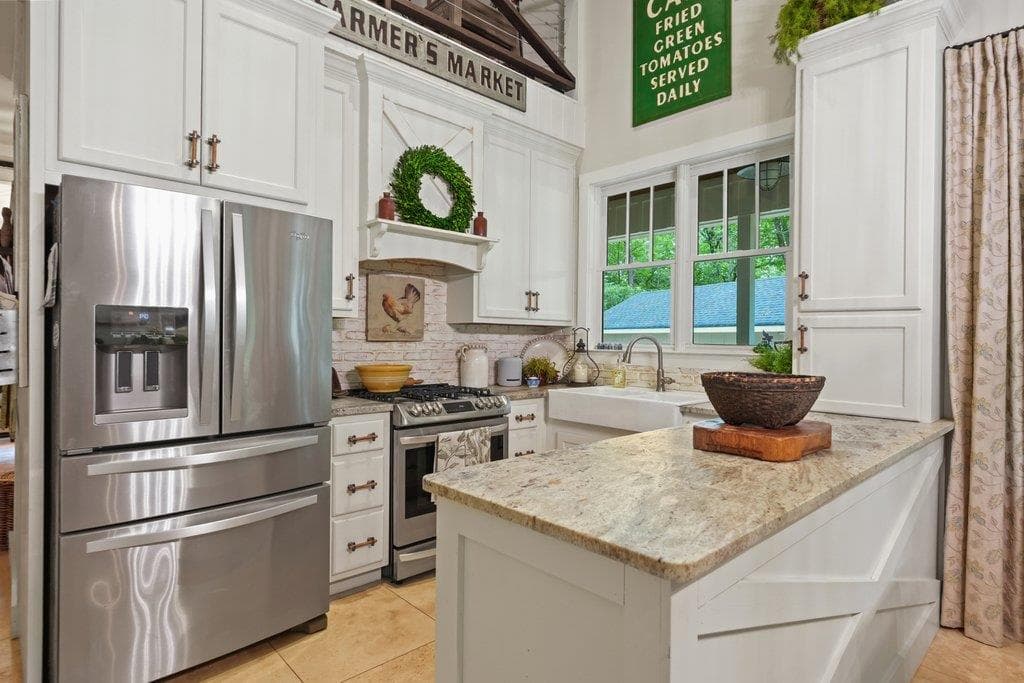 331 Blackberry Trail, Ball Ground GA 30107 - Photo