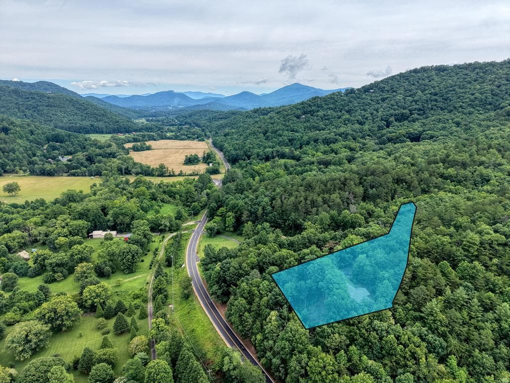2228 Walls Mountain Road, Hiawassee GA 30546 - Photo