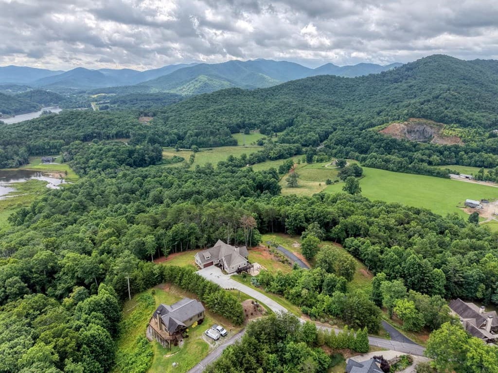 2368 Haven Heights Road, Hiawassee GA 30546 - Photo