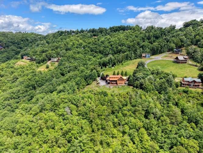 628 Madison Lane, Brasstown NC 28902 - Photo