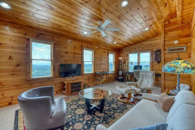 628 Madison Lane, Brasstown NC 28902 - Photo
