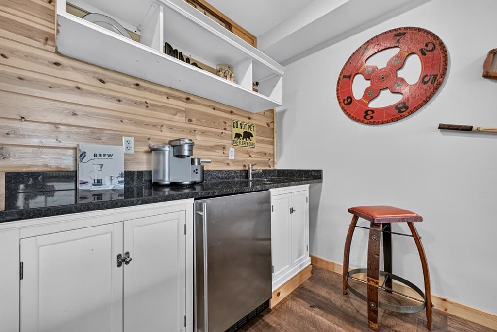 161 Walnut Ridge, Ellijay GA 30536 - Photo