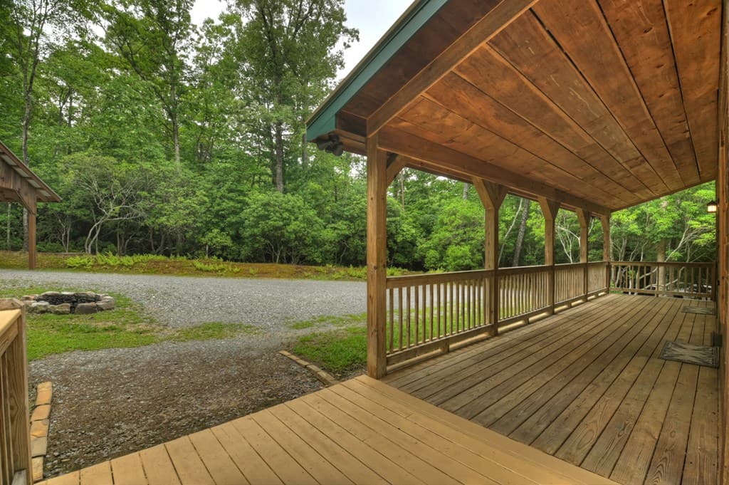 295 Ross Drive, Mineral Bluff GA 30559 - Photo