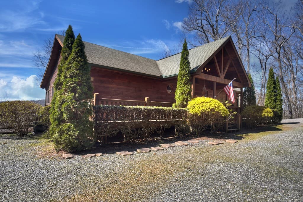 195 Trina Lane, Blue Ridge GA 30513 - Photo