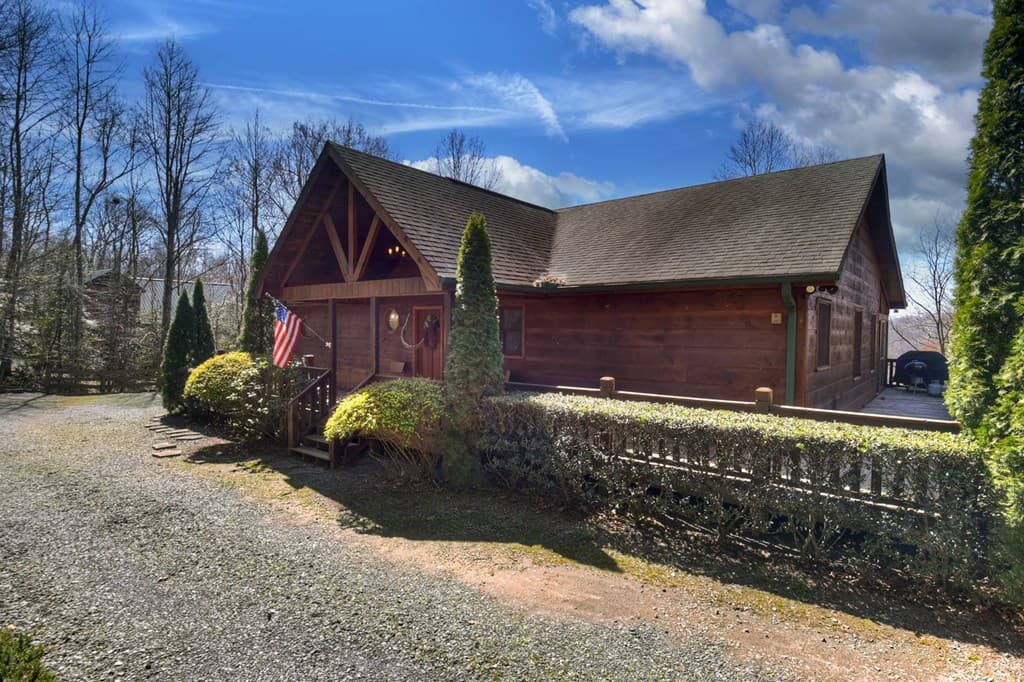 195 Trina Lane, Blue Ridge GA 30513 - Photo