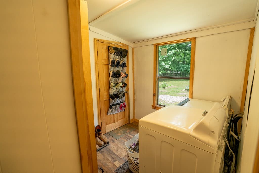 147 Lance Cove Road, Hayesville SC 29804 - Photo
