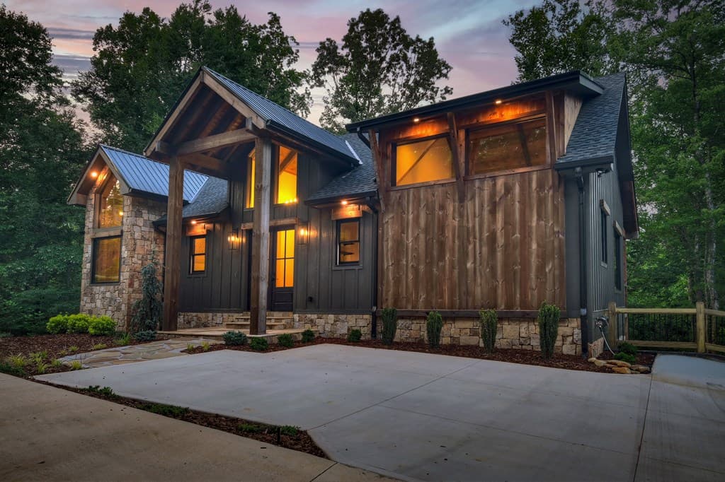 219 Staurolite Mountain Road, Blue Ridge GA 30513 - Photo