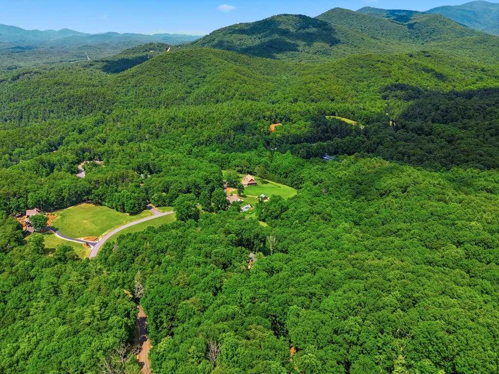 427 Greystone Trace, Ellijay GA 30536 - Photo