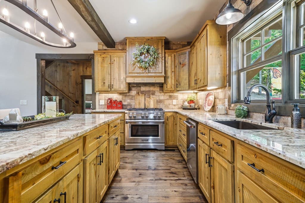 427 Greystone Trace, Ellijay GA 30536 - Photo