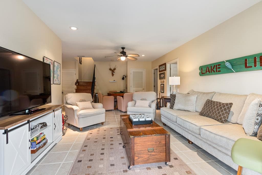 1938 Lakeview Summit Drive, Young Harris GA 30582 - Photo