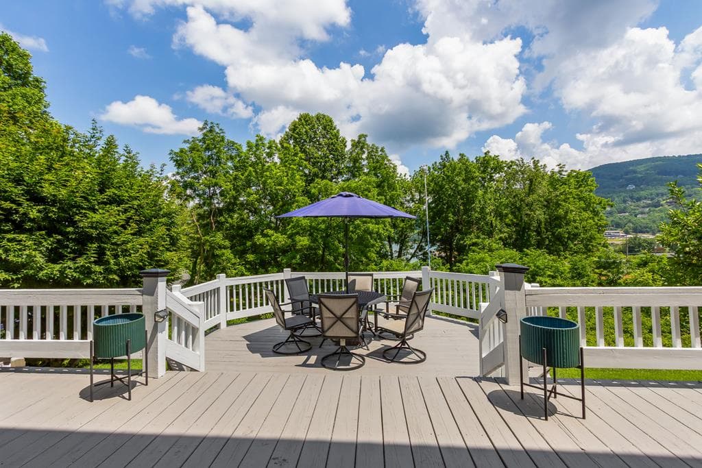 1938 Lakeview Summit Drive, Young Harris GA 30582 - Photo