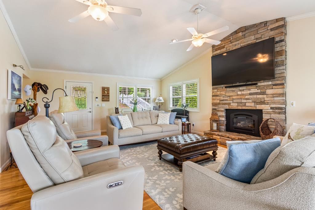 1938 Lakeview Summit Drive, Young Harris GA 30582 - Photo