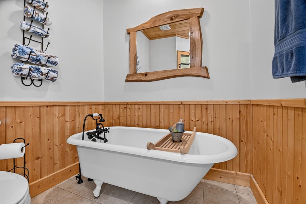 536 Delta Way, Blue Ridge GA 30513 - Photo