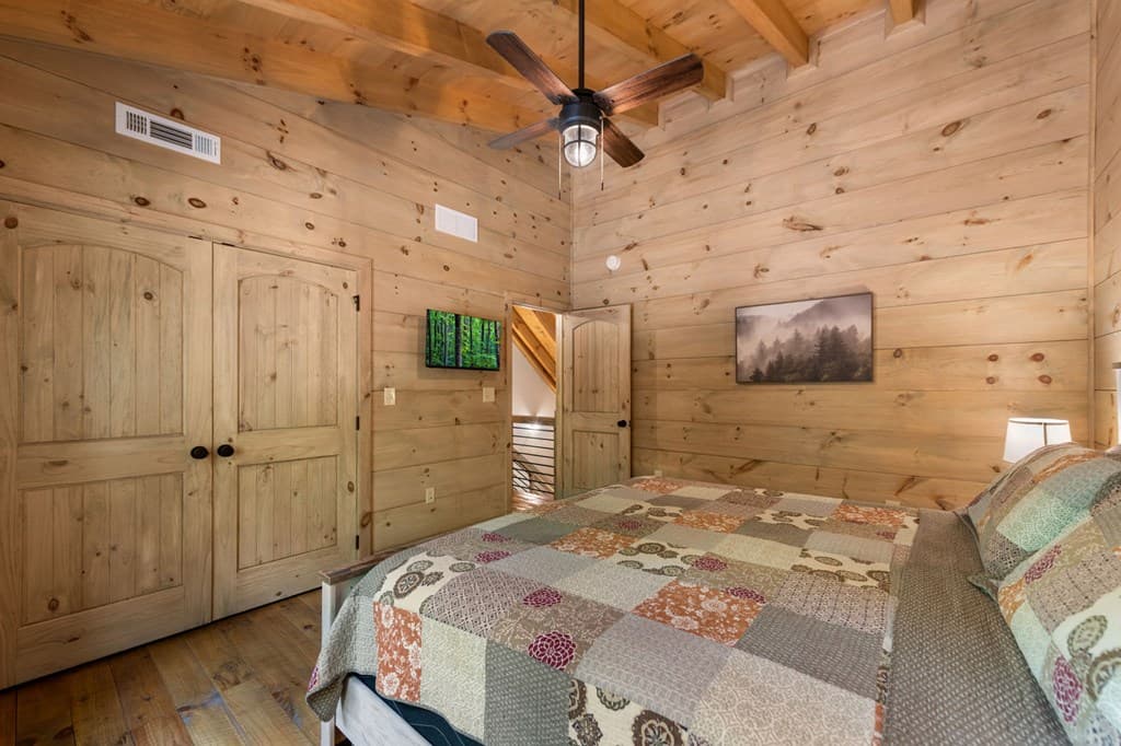 391 Little Bushy Head Road, Blue Ridge GA 30513 - Photo