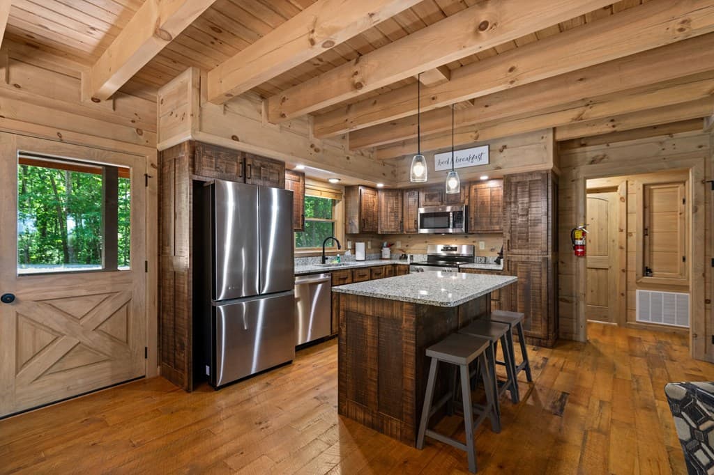 391 Little Bushy Head Road, Blue Ridge GA 30513 - Photo