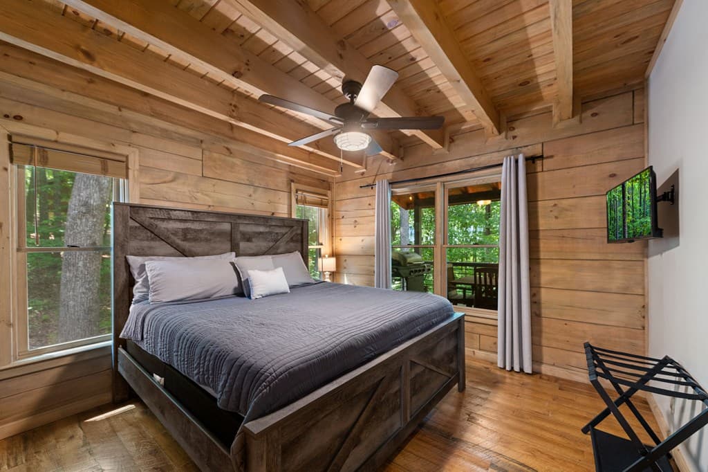 391 Little Bushy Head Road, Blue Ridge GA 30513 - Photo