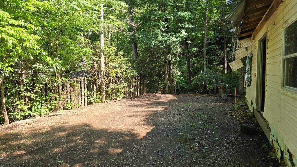 1536 Creek Road, Hiawassee GA 30546 - Photo