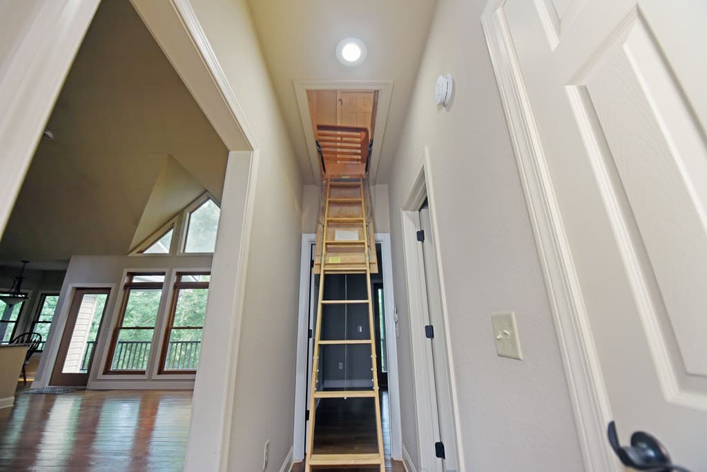 1250 Hawkview Drive, Hiawassee GA 30546 - Photo
