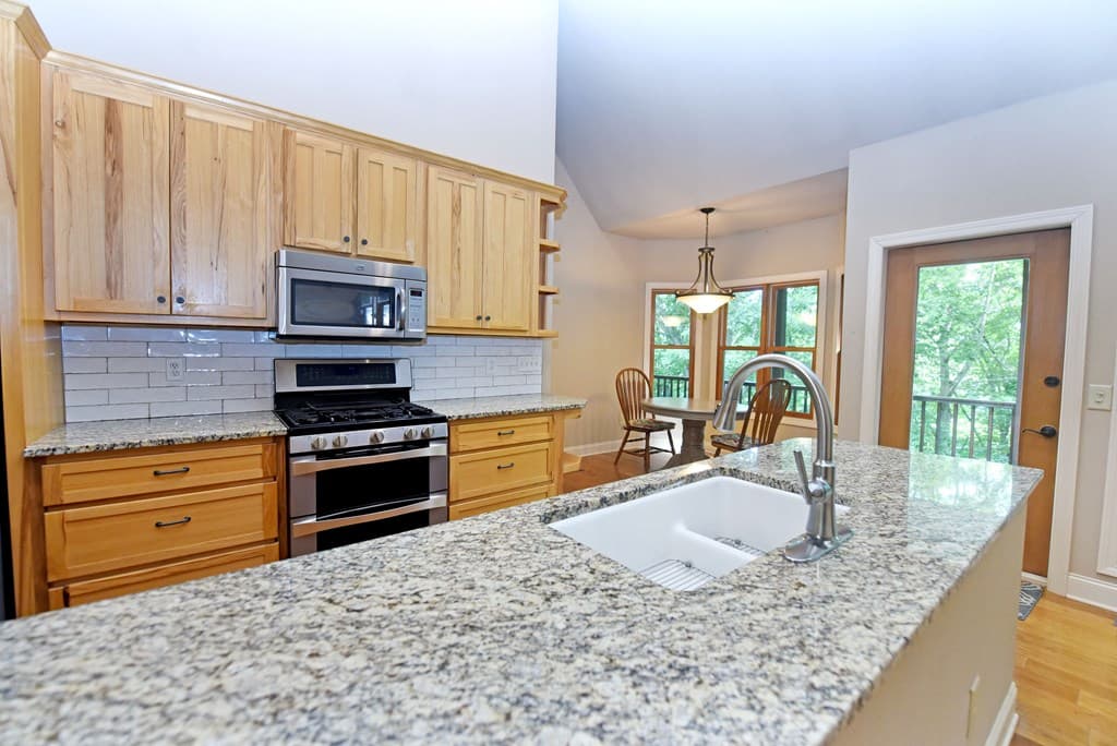 1250 Hawkview Drive, Hiawassee GA 30546 - Photo