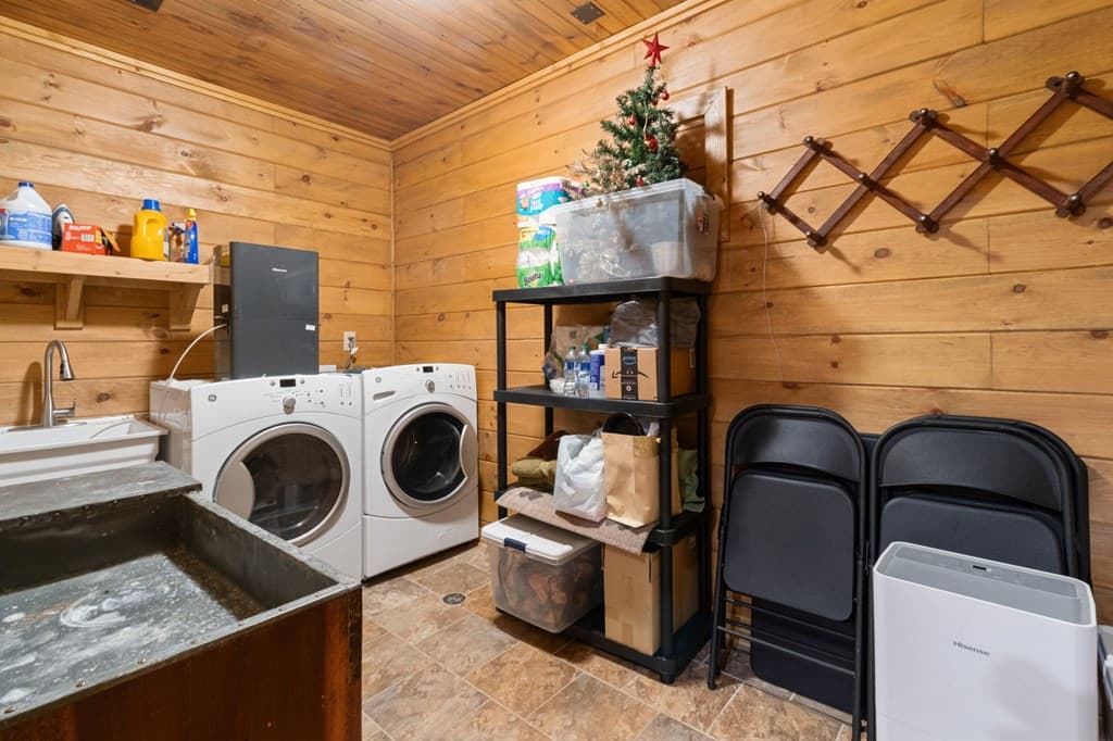 175 Leisure Drive, Ellijay GA 30536 - Photo