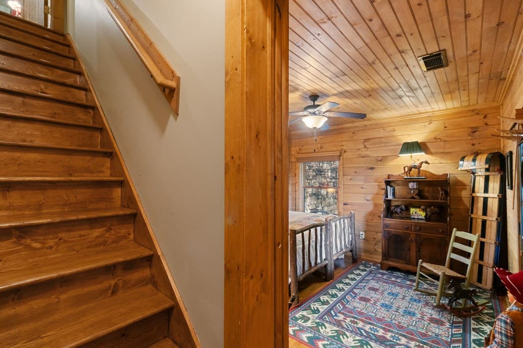 175 Leisure Drive, Ellijay GA 30536 - Photo