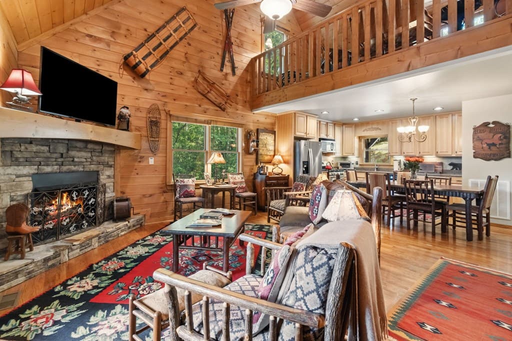175 Leisure Drive, Ellijay GA 30536 - Photo