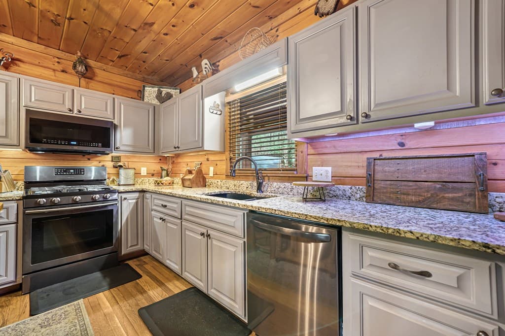 58 River Road, Cherry Log GA 30522 - Photo