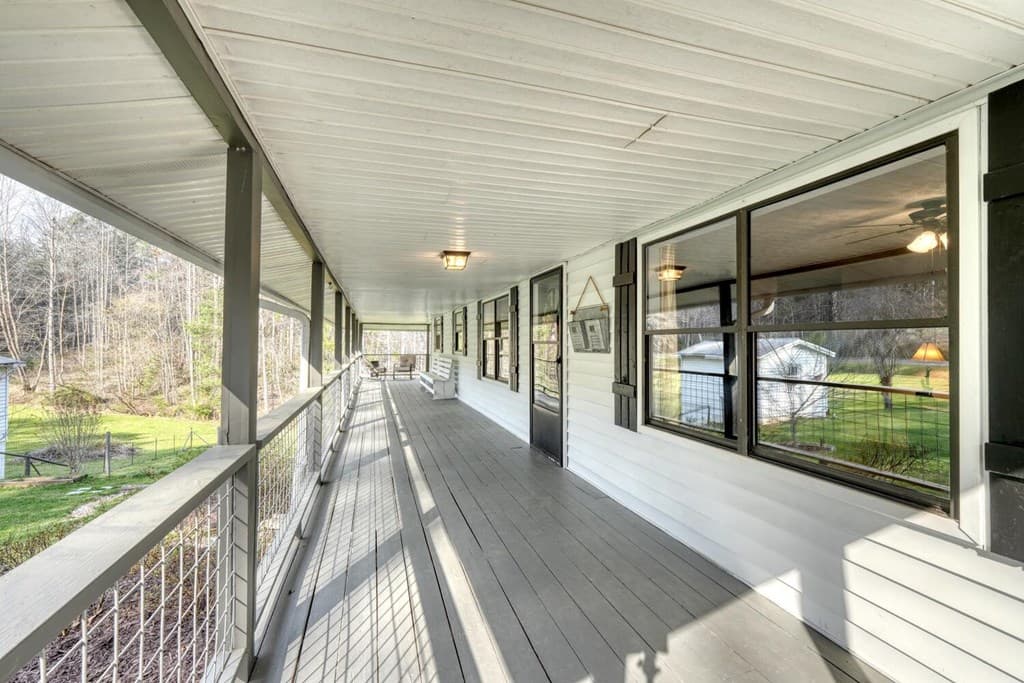 399 Pack Creek Road, Blue Ridge GA 30513 - Photo