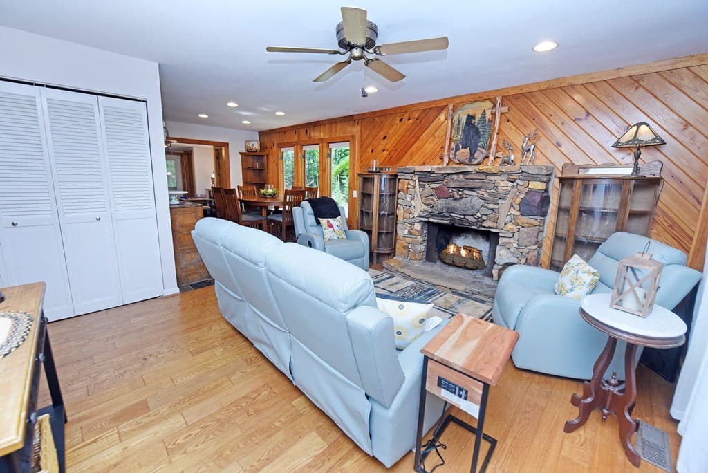 439 Frost Pine Circle, Jasper GA 30143 - Photo