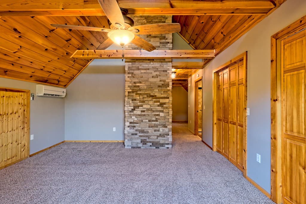 206 Peckerwood Road, Hayesville NC 28904 - Photo
