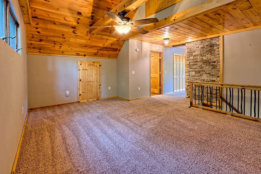 206 Peckerwood Road, Hayesville NC 28904 - Photo