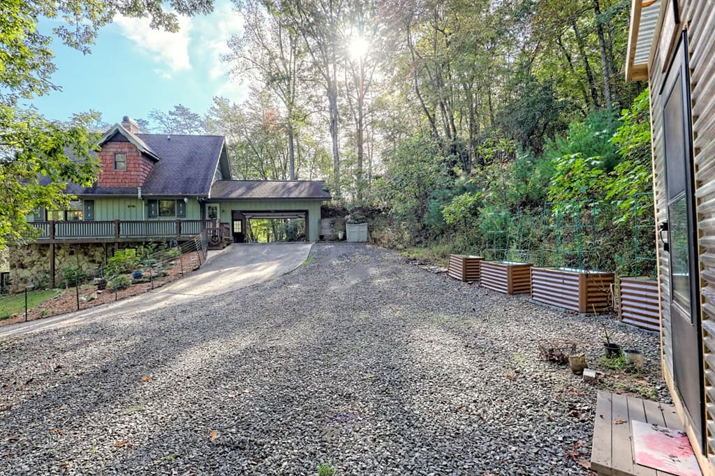 206 Peckerwood Road, Hayesville NC 28904 - Photo
