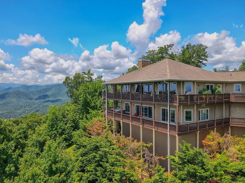 1212 Double Knob Drive E, Hayesville NC 28904 - Photo