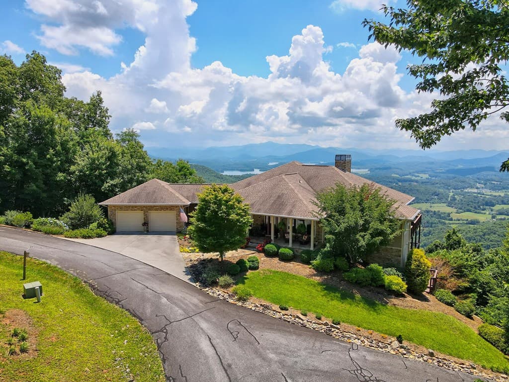1212 Double Knob Drive E, Hayesville NC 28904 - Photo