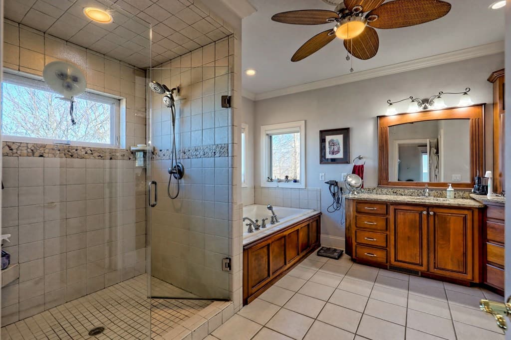 1212 Double Knob Drive E, Hayesville NC 28904 - Photo